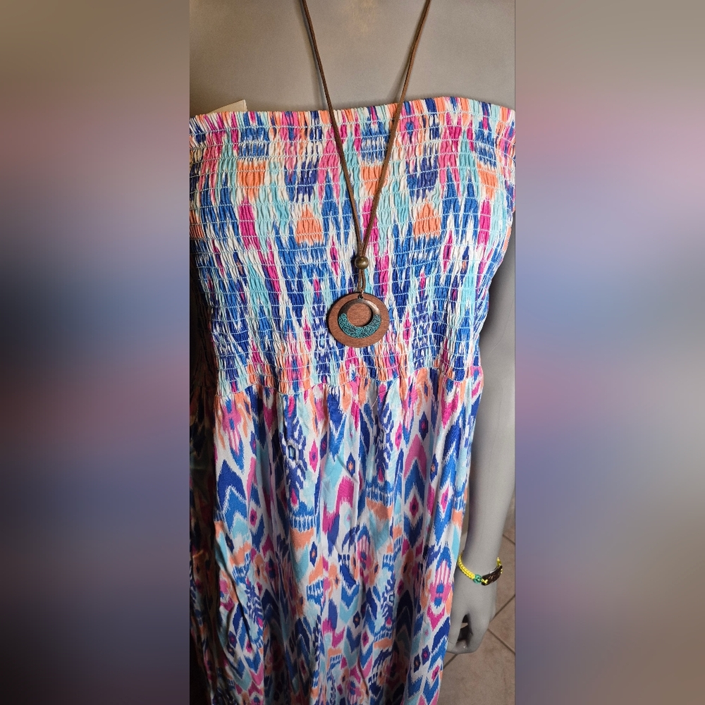 GAP Strapless Maxi Dress in Blue and Pink. - Picture 5 of 12